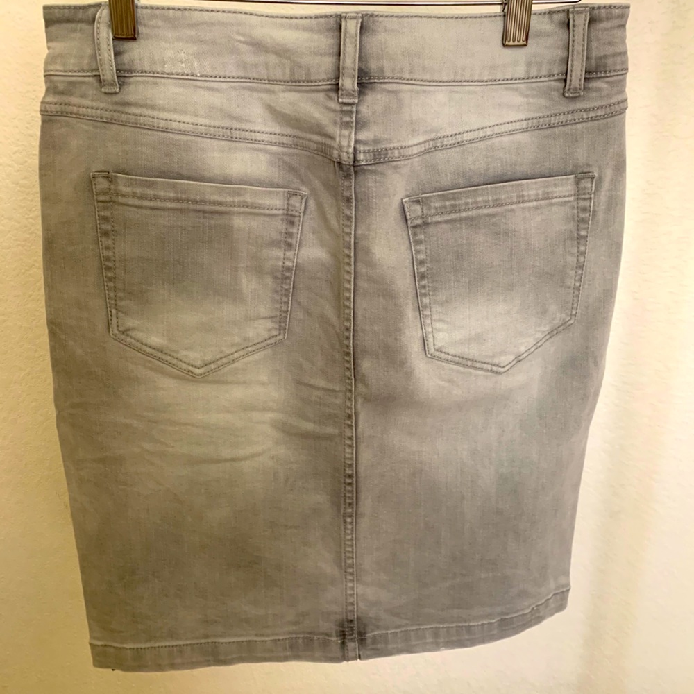 skirt with zipper both sides